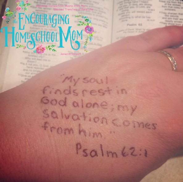 hand verses psalm 621