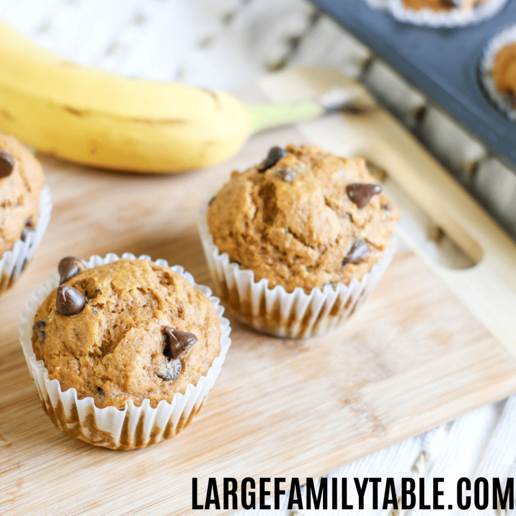 HOMEMADE PUMPKIN BANANA MUFFINS