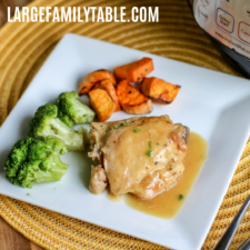 INSTANT POT HONEY MUSTARD CHICKEN THIGHS-image