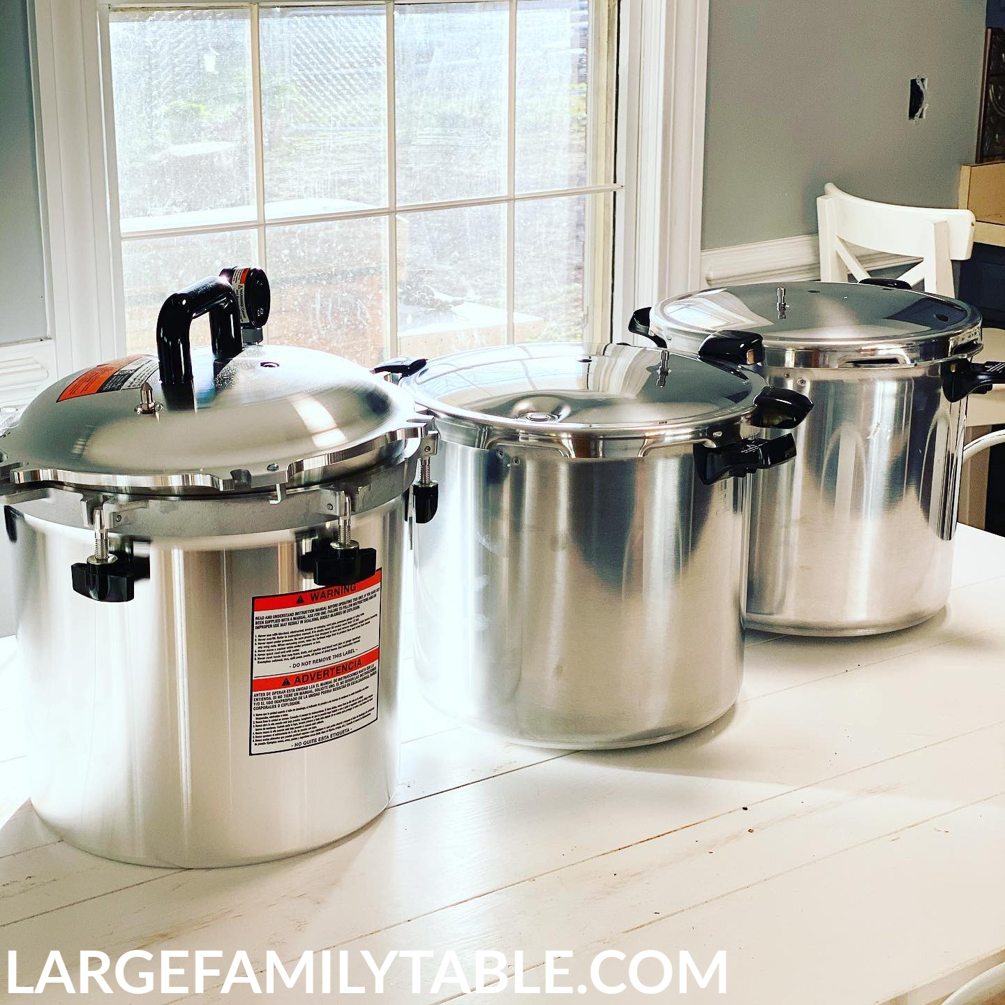 largefamilyhomecanningpressurecookers Large Family Table