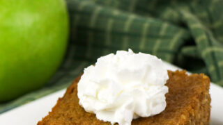 Big Family Old Fashioned Applesauce Cake